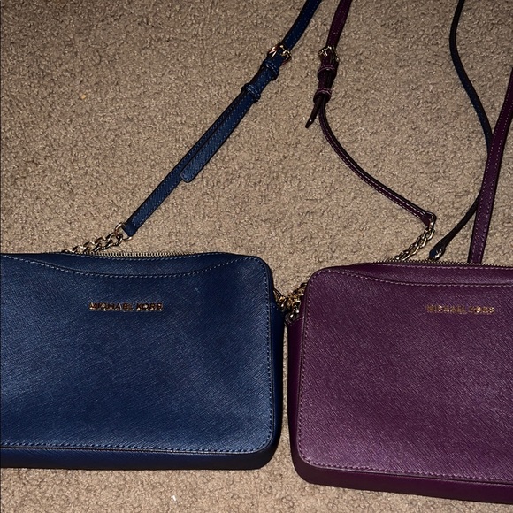 Michael Kors Crossbody Bags in Navy and Purple - Picture 2 of 4